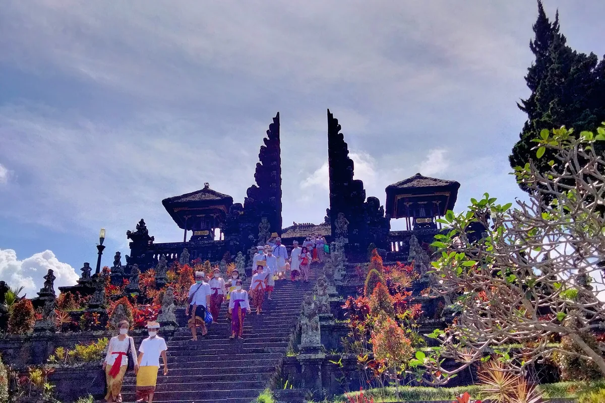 Pemandangan Pura Besakih