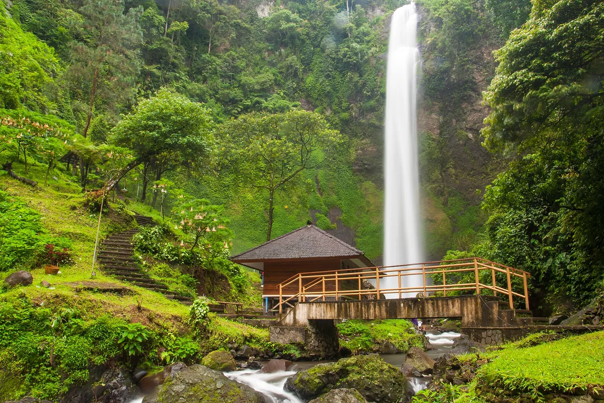 Pemandangan Curug Cimahi